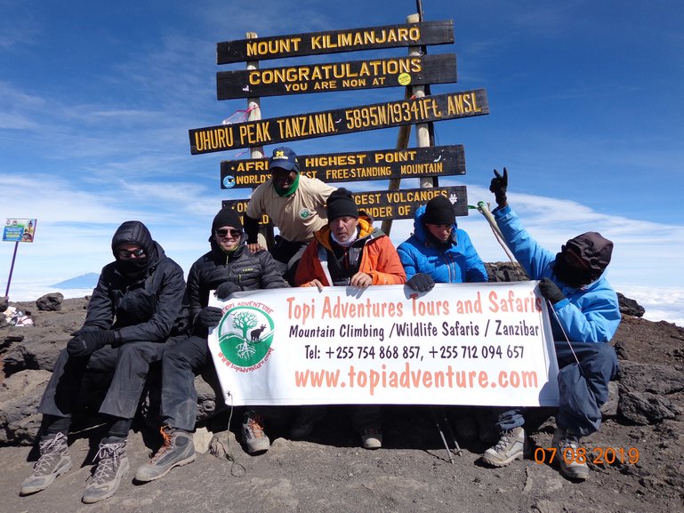 Kilimanjaro Hiking Machame Route Successfully summit